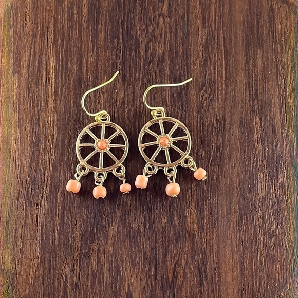 Bright jewelry bundle - Picture 5 of 5